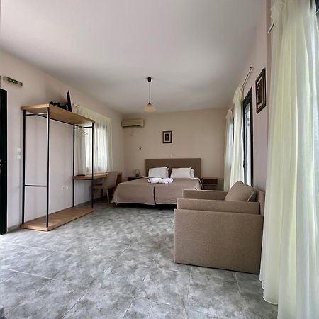 Niforos Panorama Apartment Vovikes Bagian luar foto
