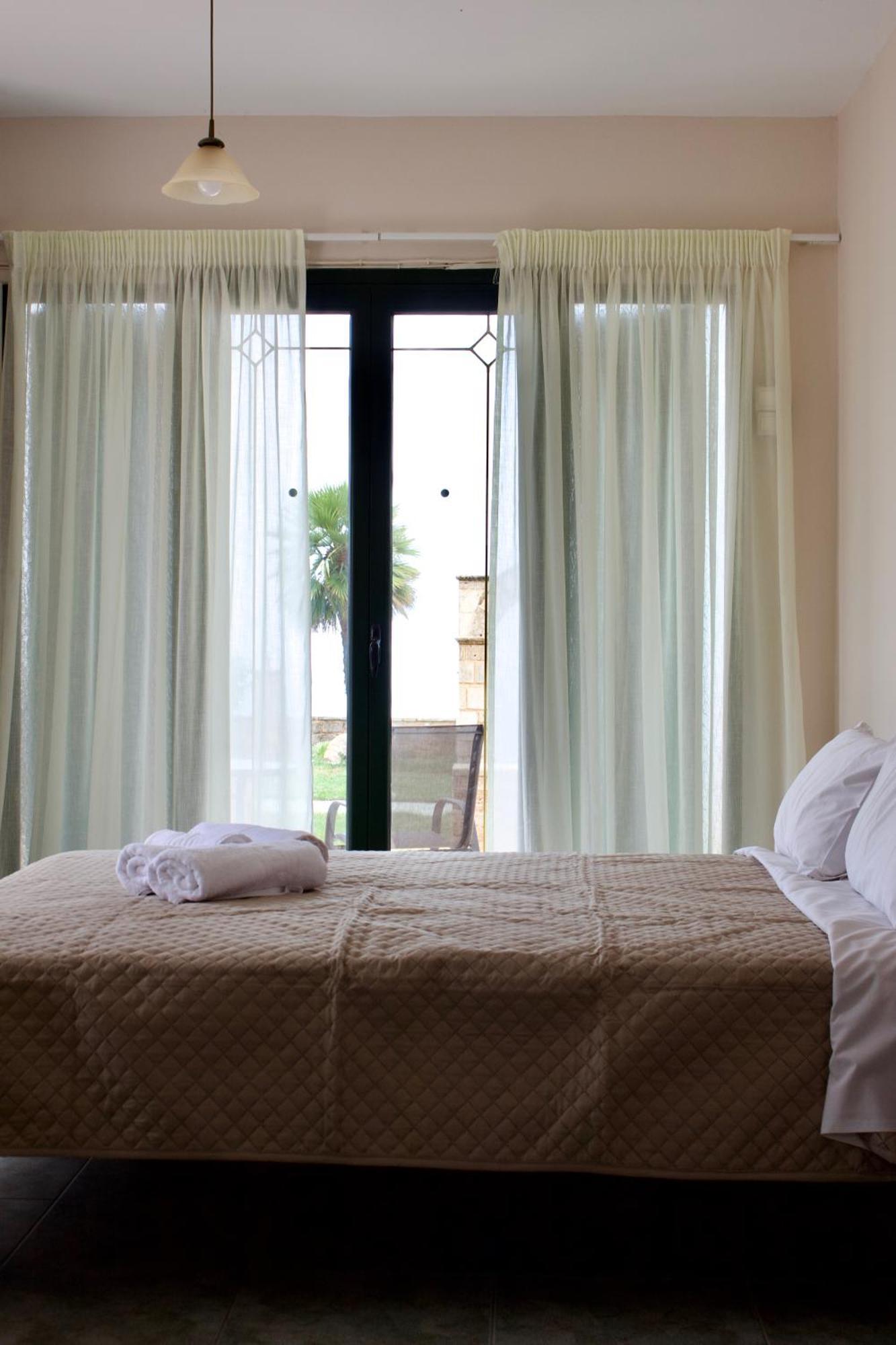 Niforos Panorama Apartment Vovikes Bagian luar foto