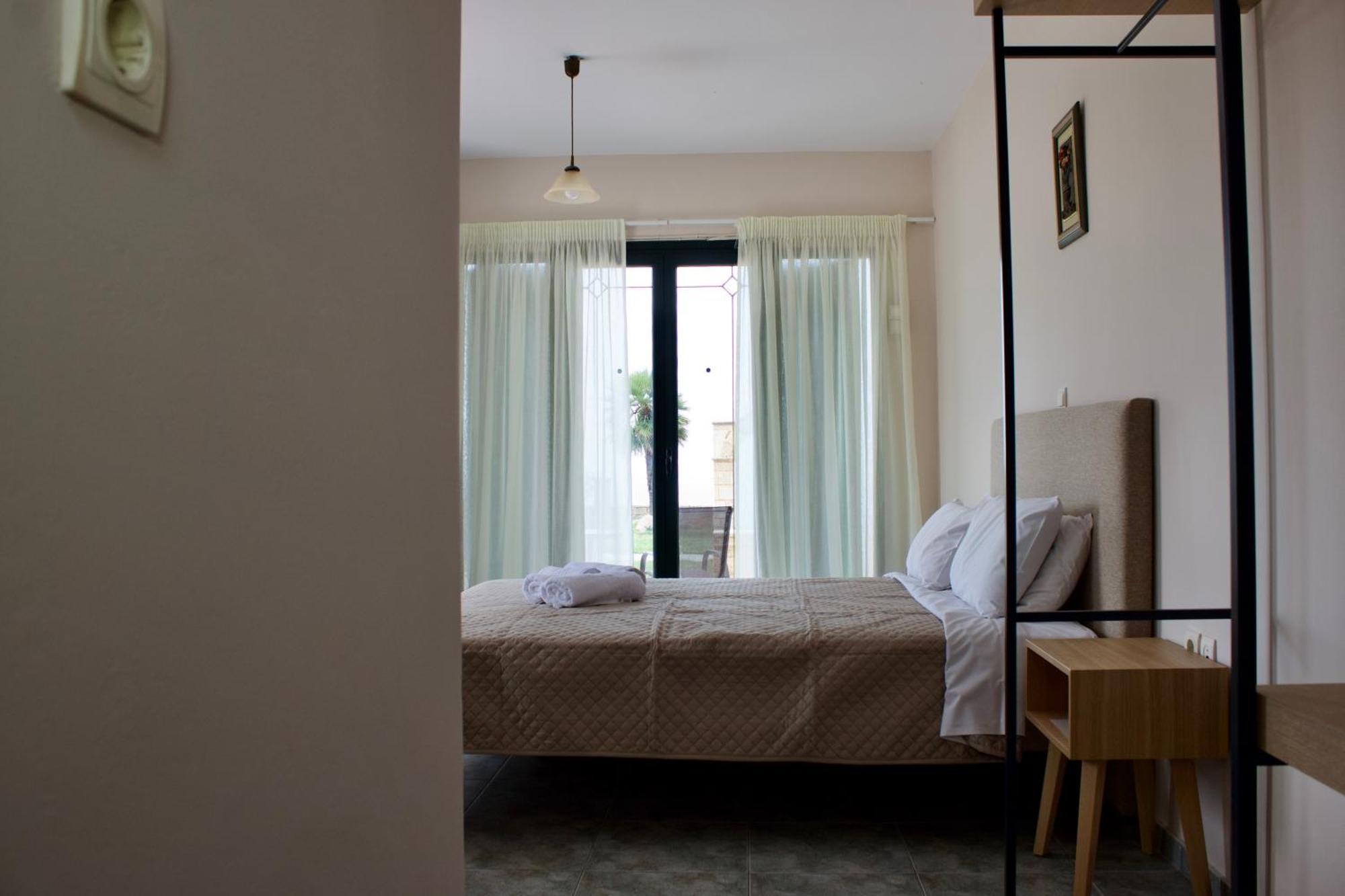 Niforos Panorama Apartment Vovikes Bagian luar foto