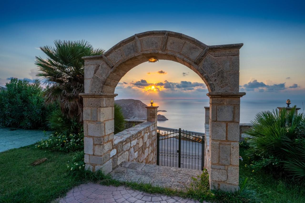 Niforos Panorama Apartment Vovikes Bagian luar foto